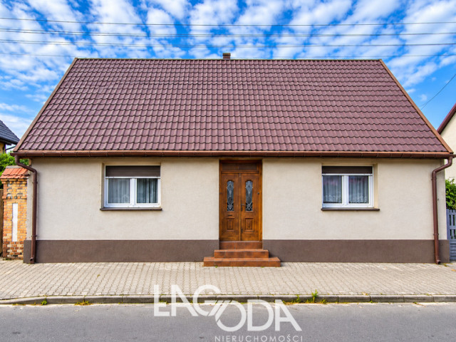 Dom 110 m2 + bud. gosp. Słońsk ul. Puszkina